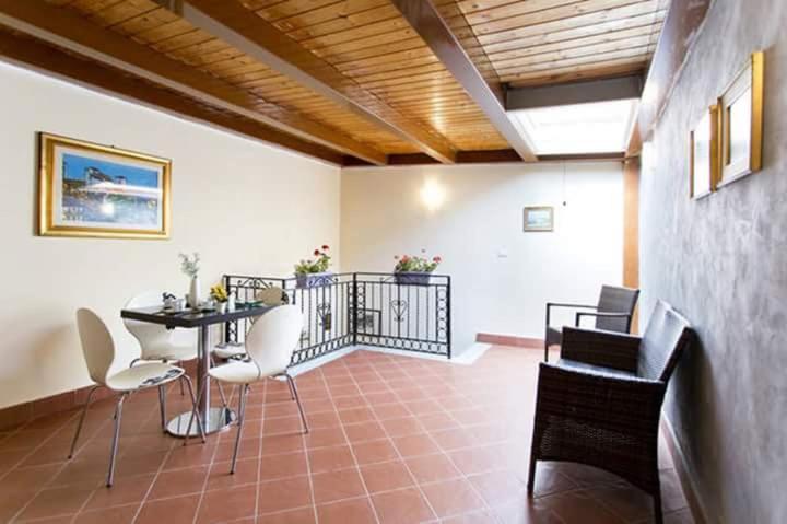 Paleemo Centro Zoe Blu Bed and Breakfast Palermo Eksteriør billede